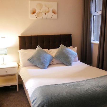 Townhouse Tullamore Hotel Ngoại thất bức ảnh