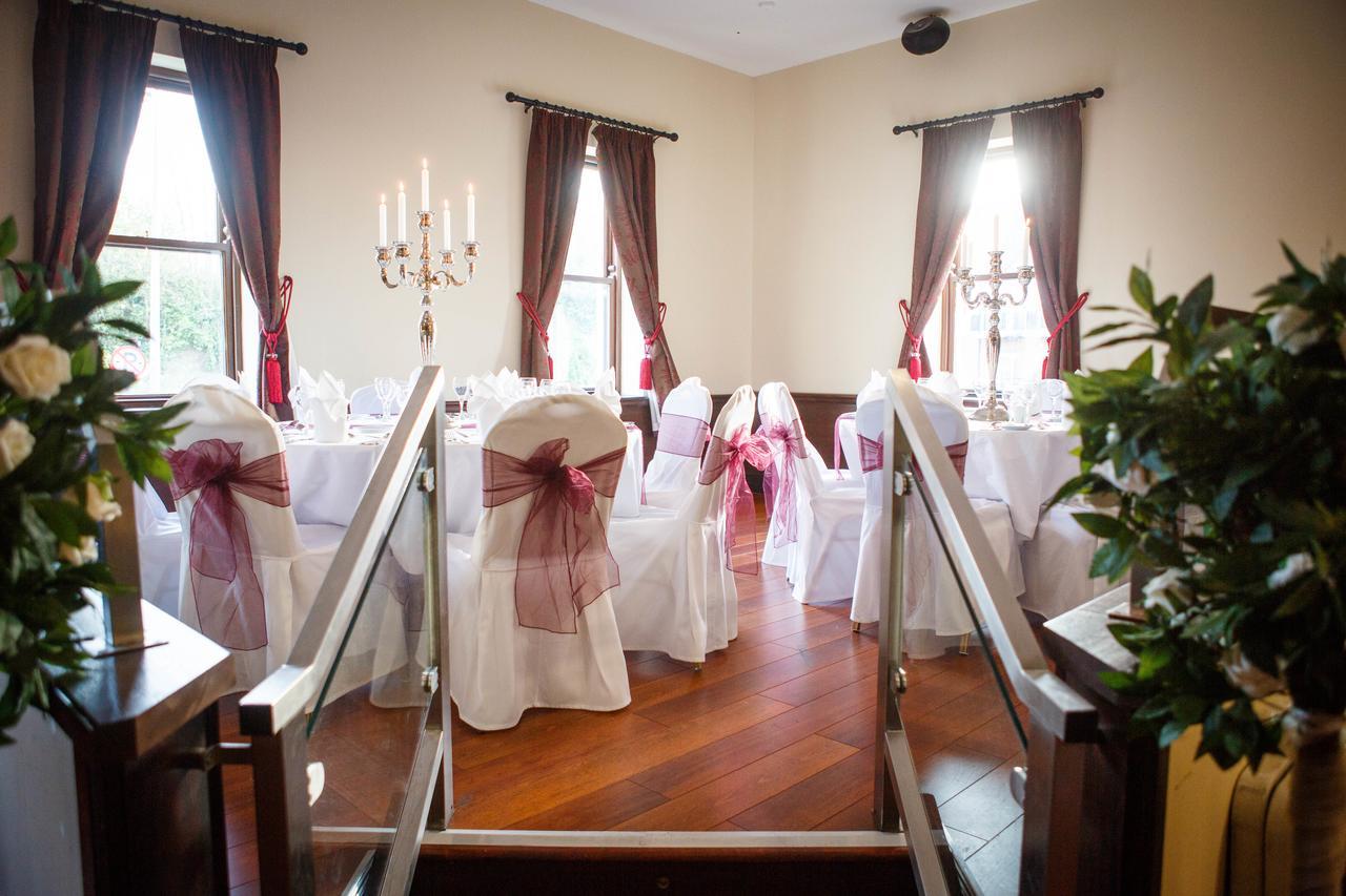 Townhouse Tullamore Hotel Ngoại thất bức ảnh