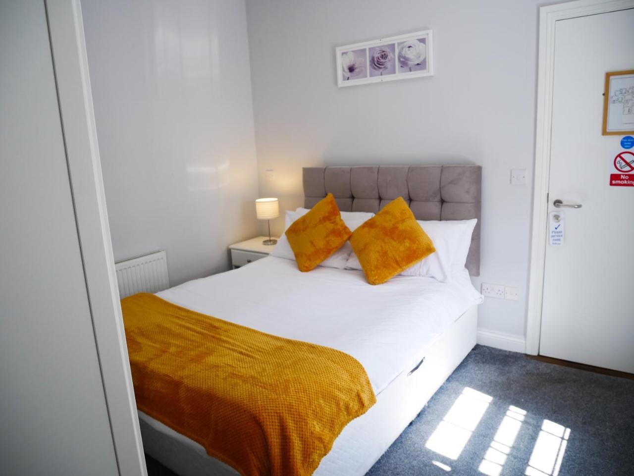 Townhouse Tullamore Hotel Ngoại thất bức ảnh